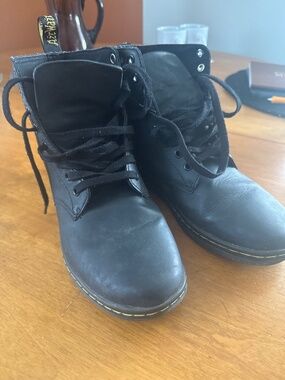 Dr. Martens Men’s boots